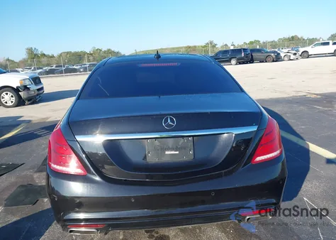 2016 Mercedes-Benz S 550 из США, поврежденный, VIN WDDUG8CB7GA236597